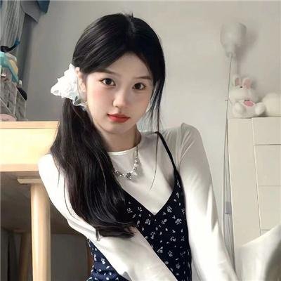 四月的女儿